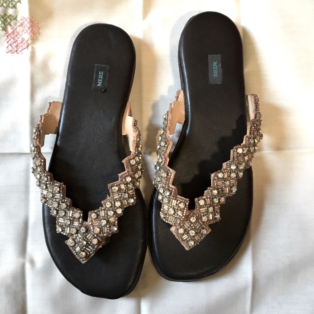 Mere flip flops